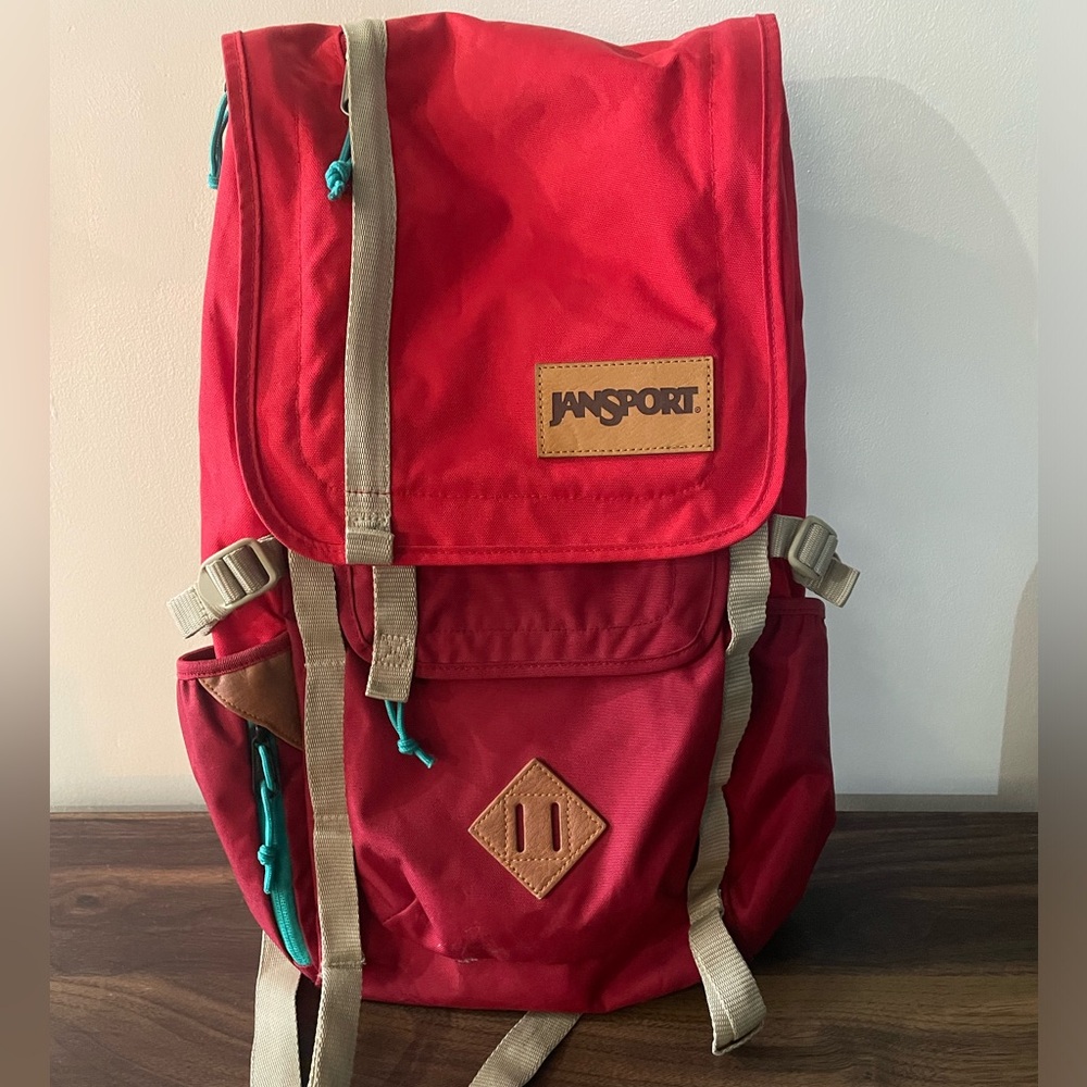 JanSport Hatchet 28L Backpack